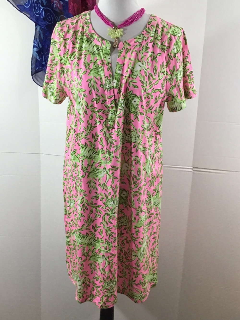 Lilly Pulitzer Dev tee shirt Pink & Green Floral Pima cotton Dress L
